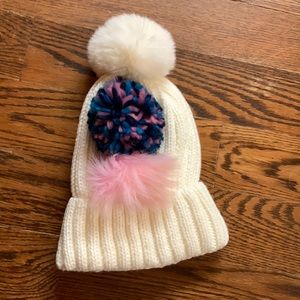 New!! Nordstrom interchangeable pompom tuque